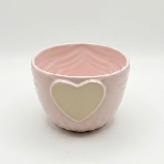 Maceta de Cerámica Rosa con Corazón